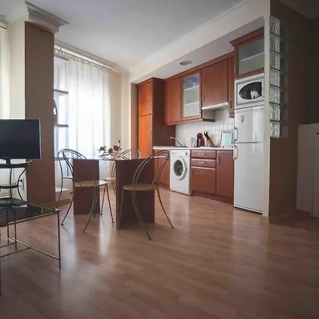 Apartamento Lujo Junto Plaza Mayor Апартаменты *